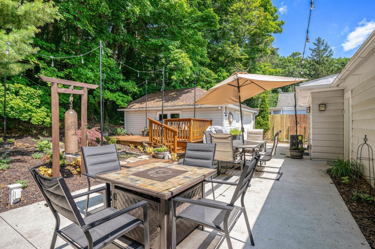Serenity Now Saugatuck Luaran gambar