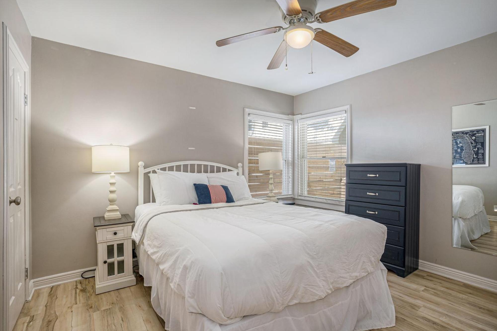 Serenity Now Saugatuck Luaran gambar